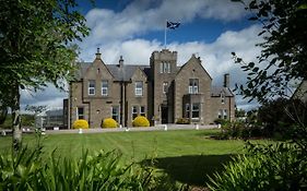 Carlogie House